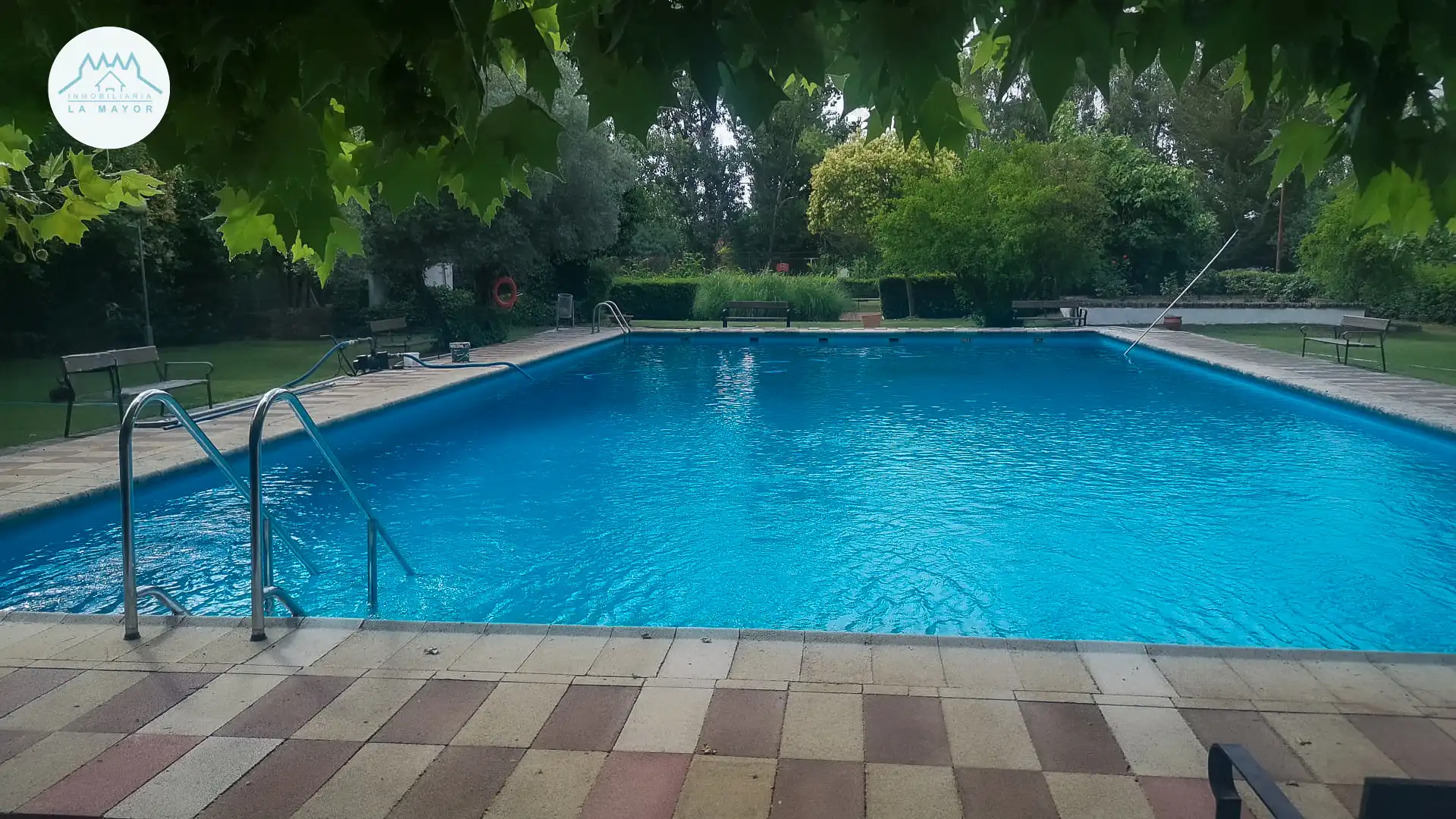 Piscina de Casa o chalet en venta en Piedrabuena con Calefacción, Jardín privado y Terraza