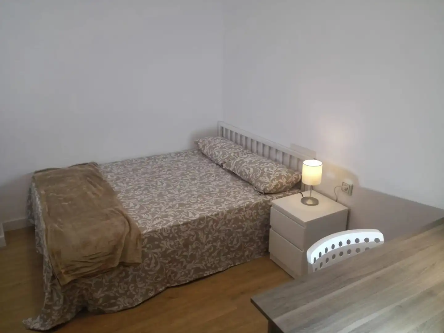Bedroom of Flat for share in Benimaclet