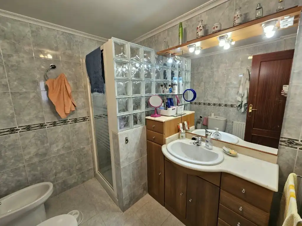 Wohnung mit Aufzug zum Verkauf in Calle Peña Ubiña, imagen 16