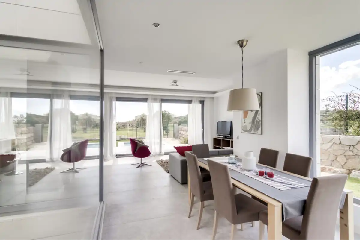 Chalet con piscina en venta en Hipódromo - Cerrado del Águila, imagen 5