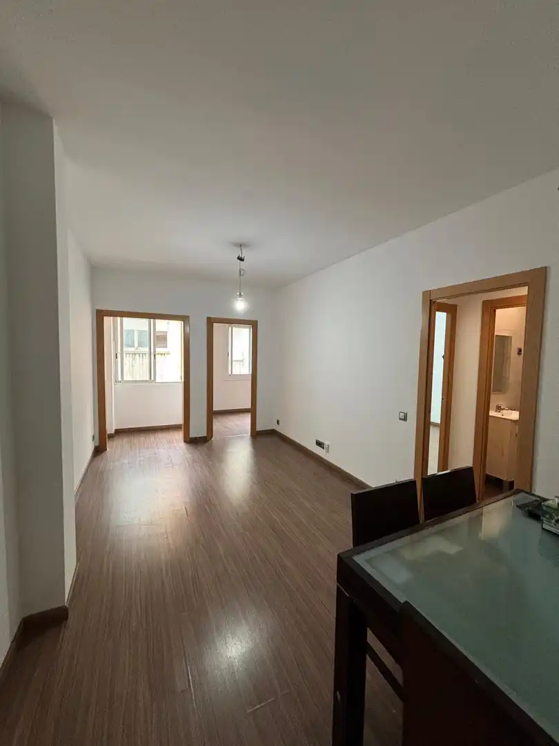 Sala de estar de Piso en venta en Barcelona con Parquet