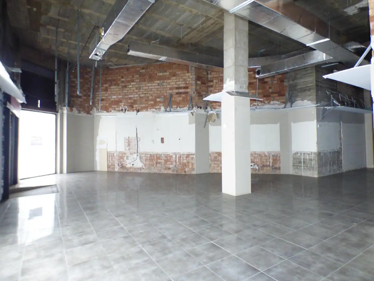 Local comercial en venda a Plaça Catalunya, imagen 4