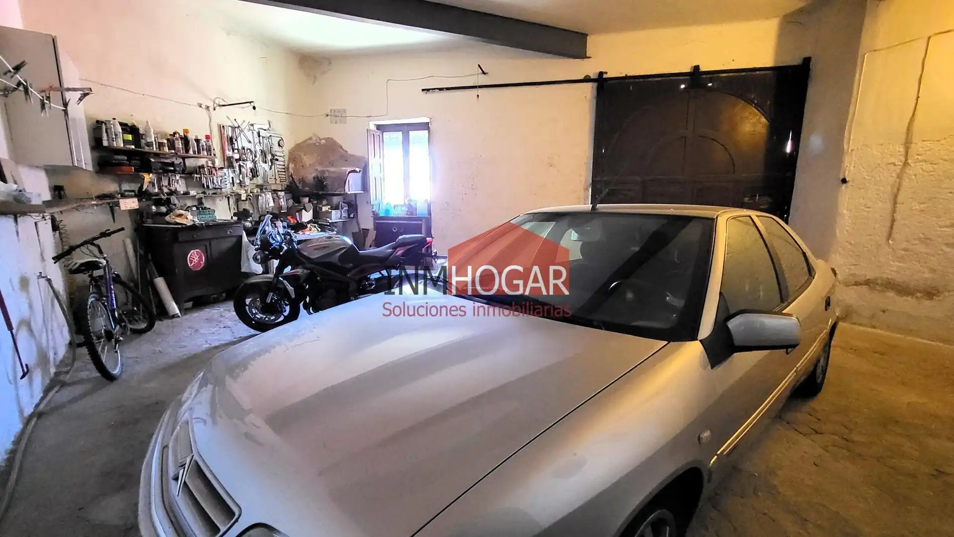 Parking de Casa o chalet en venta en Ávila con Jardín privado, Trastero y Balcón