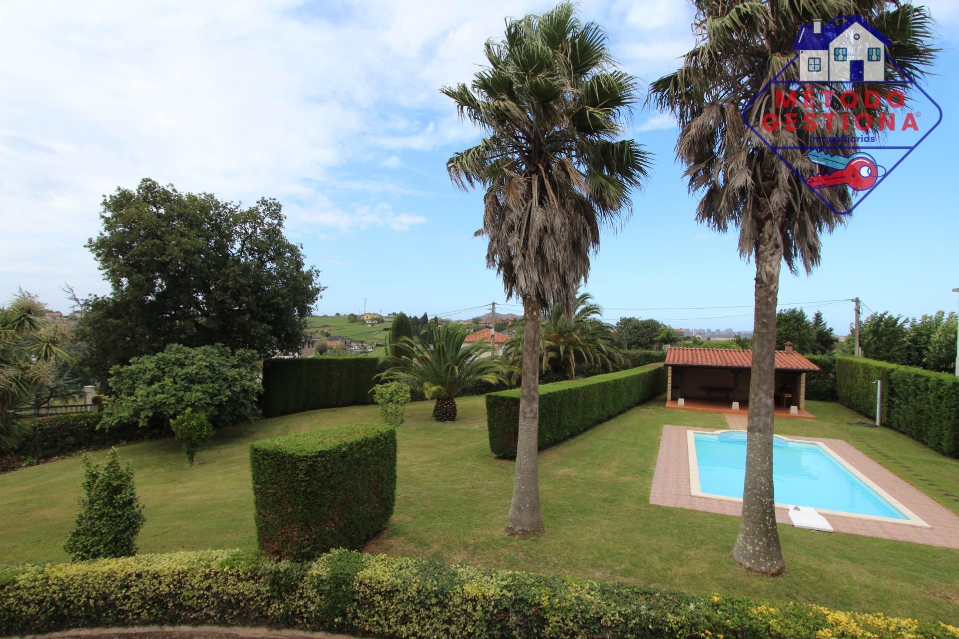Garden of House or chalet for sale in Camargo  with Heating, Private garden and Swimming Pool