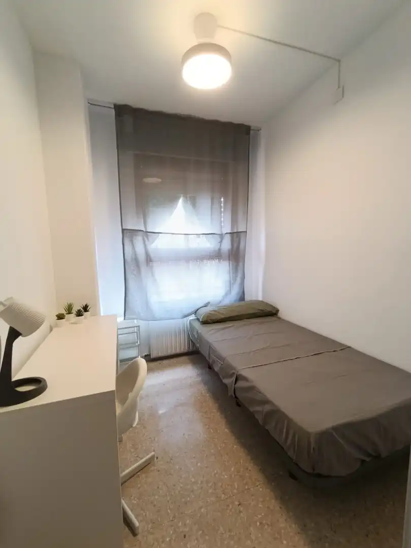 Habitación en Calle Najarra, Entrevías