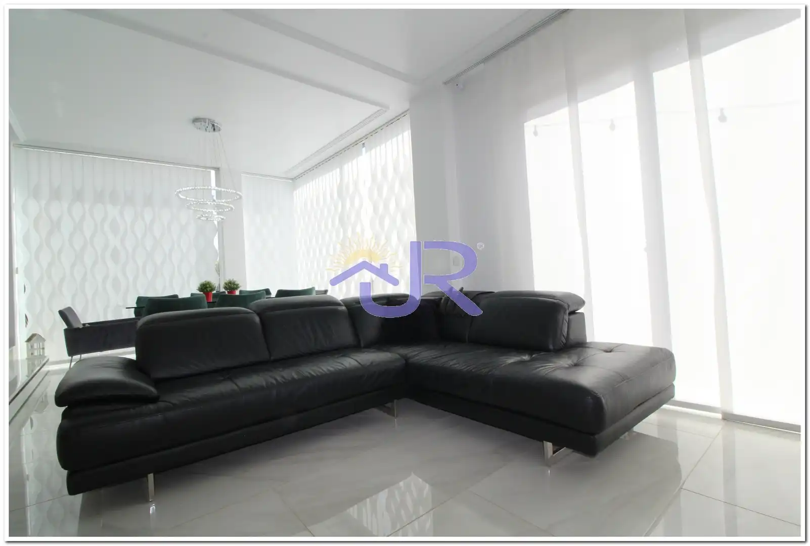 Living room of Houses for sale in Paracuellos de Jarama  with Air Conditioner, Private garden and Swimming Pool