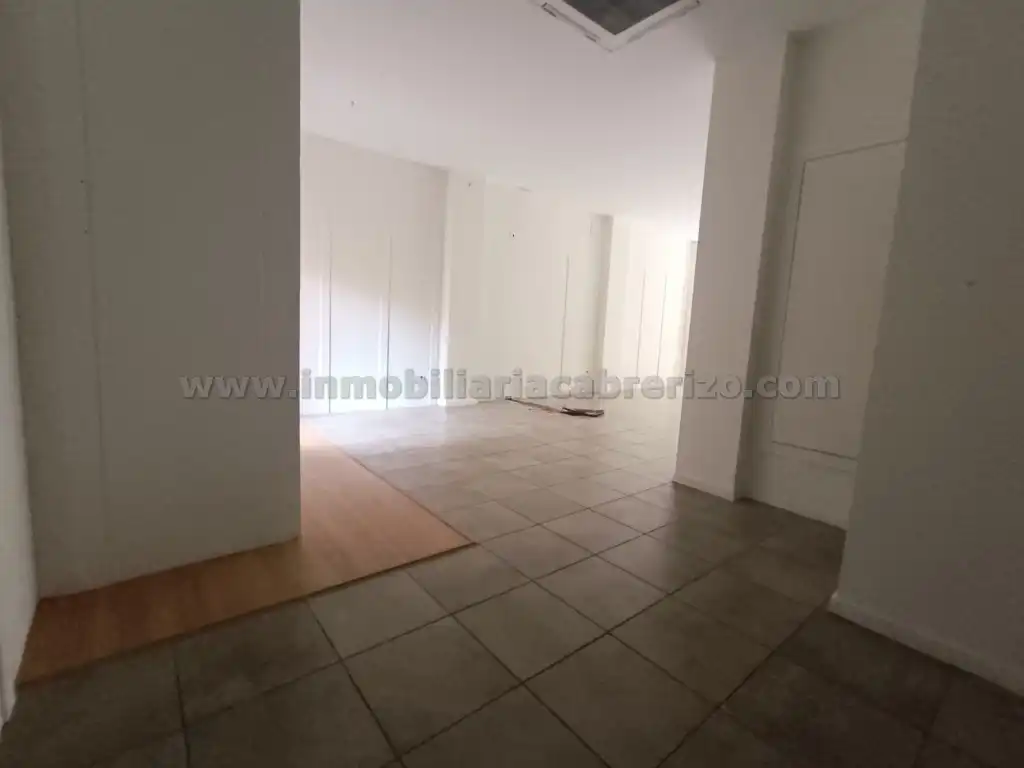 Local en venta en Calle Pilar Salarrullana, Gran Via