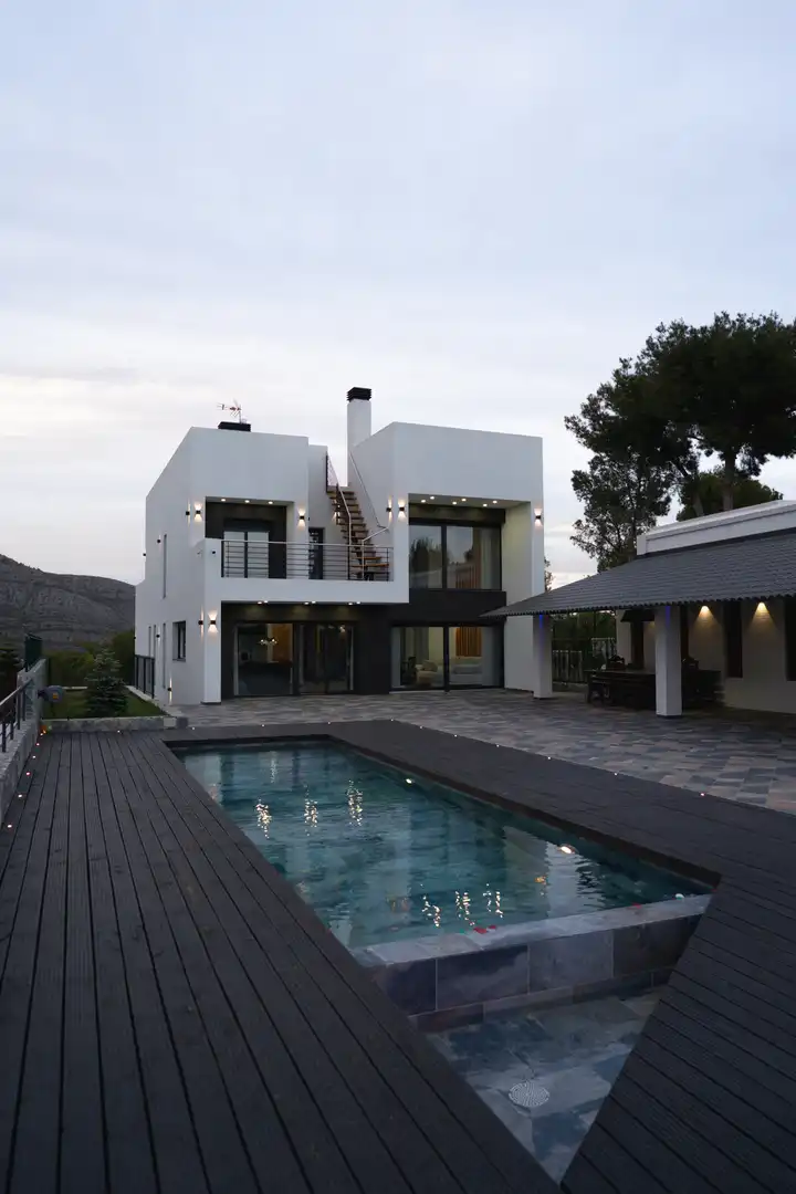 Vista exterior de Casa o xalet en venda en Oropesa del Mar / Orpesa amb Aire condicionat, Calefacció i Jardí privat