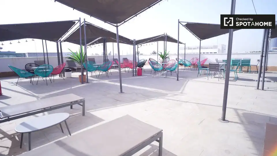 Habitación en Triana Oeste