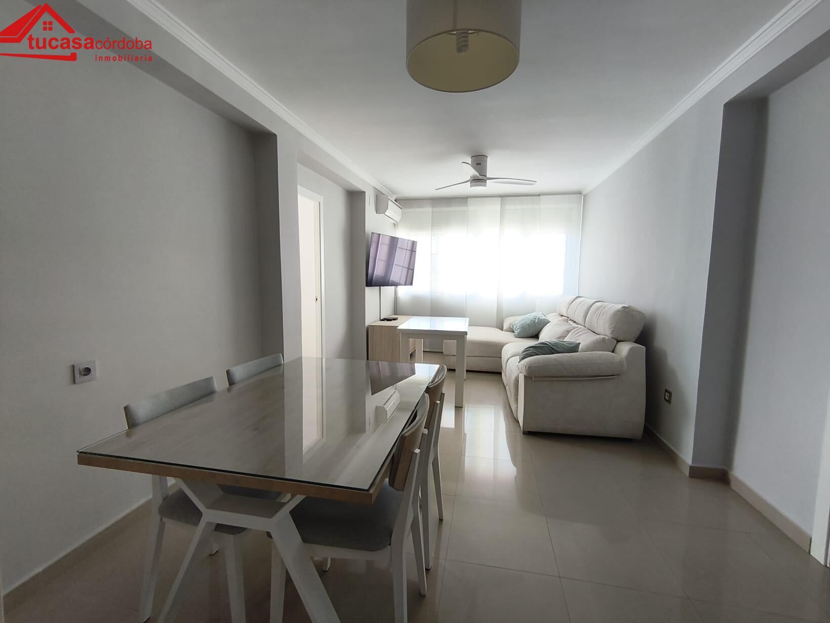 Sala d'estar de Pis en venda en  Córdoba Capital amb Aire condicionat