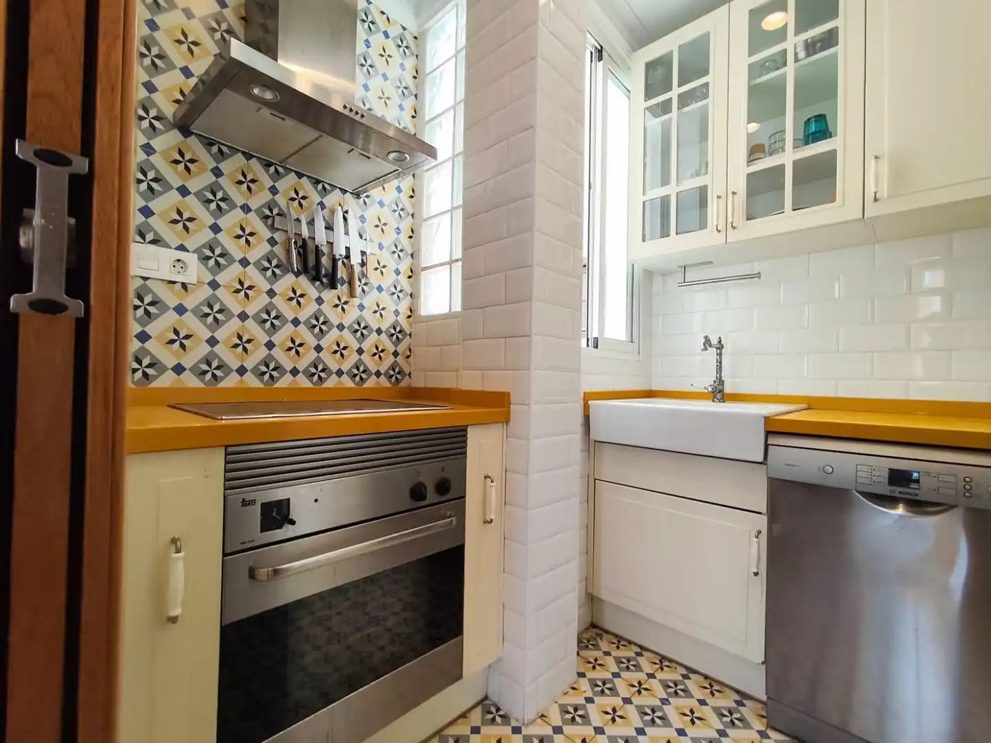 Küche von Wohnung zur Miete in Valencia mit Klimaanlage, Möbliert und Balkon
