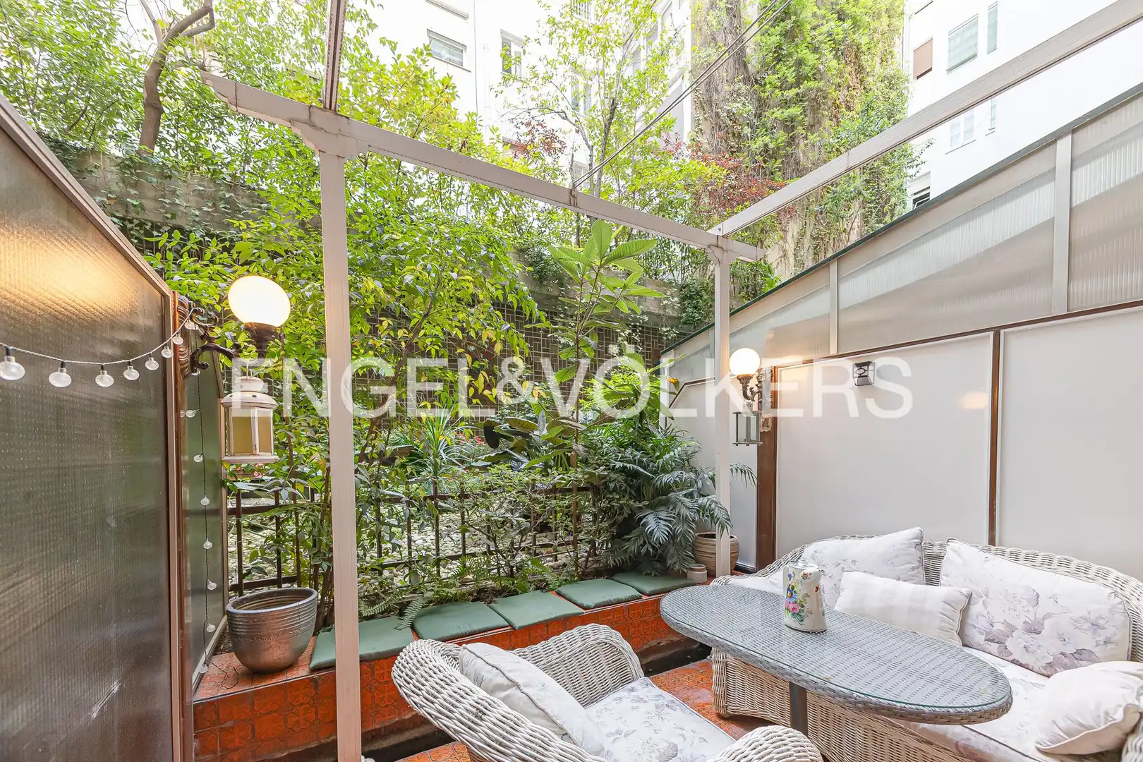 Terrasse von Erdgeschoss zur Miete in Madrid mit Klimaanlage, Heizung und Privatgarten