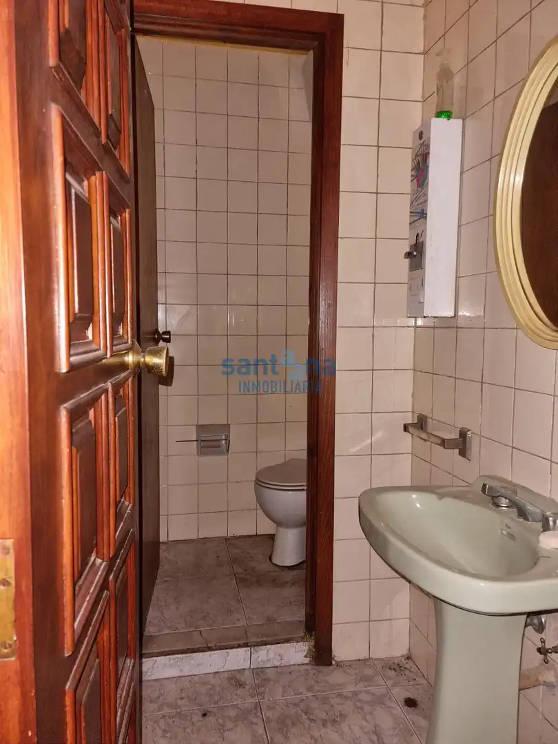 Local comercial en venda a Casco Antiguo, imagen 9