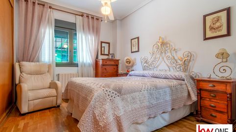 Foto 3 de Apartamento en venta en Avenida Isabel de Farnesio, 17. Bajo C, El Bosque, Villaviciosa de Odón