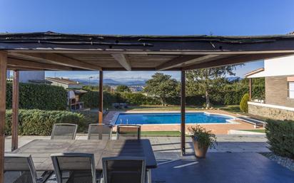 Garden of Single-family semi-detached for sale in Girona Capital  with Heating, Terrace and Swimming Pool