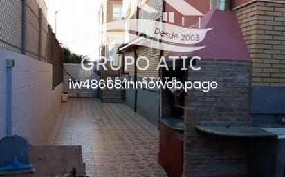 Vista exterior de Casa o xalet en venda en Alquerías del Niño Perdido amb Aire condicionat i Calefacció
