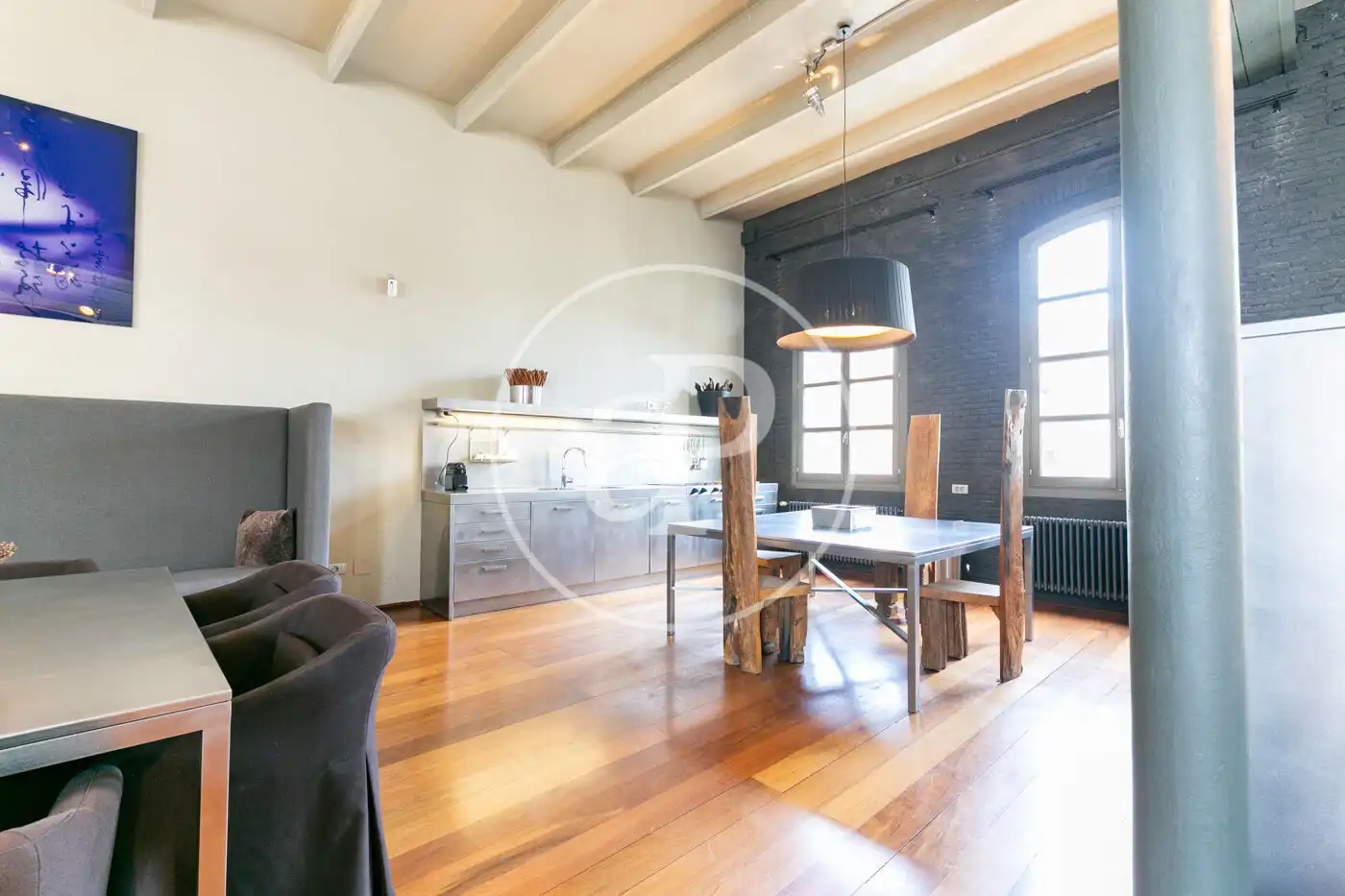 Comedor de Piso de alquiler en Barcelona con Aire acondicionado, Calefacción y Amueblado