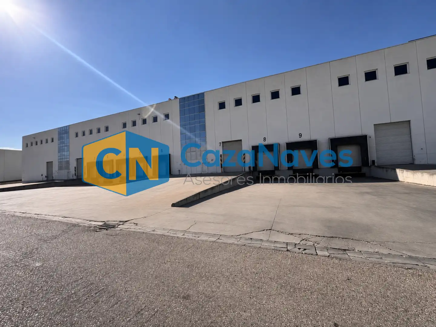 Nau industrial de lloguer a Montserrat - Parque Empresarial