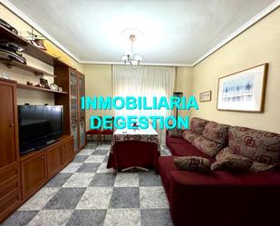 Bedroom of Single-family semi-detached for sale in Linares  with Air Conditioner, Terrace and Balcony