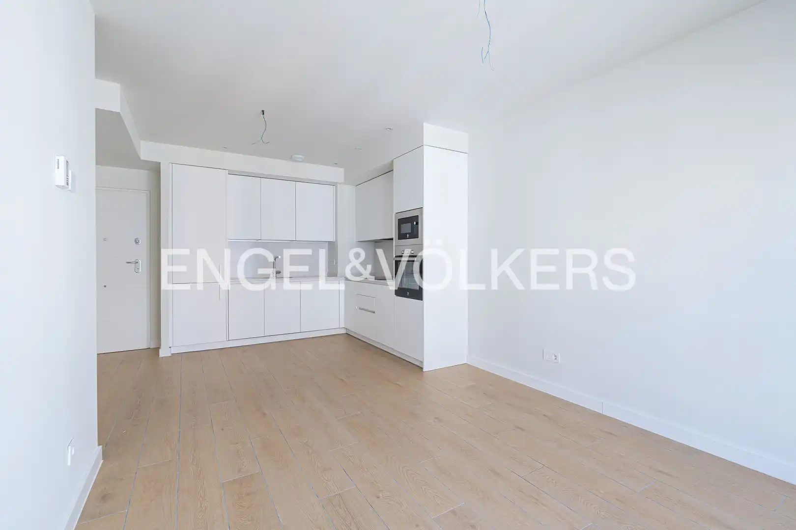 Living room of Flat for rent in Madrid  with Air Conditioner, Heating and Swimming Pool