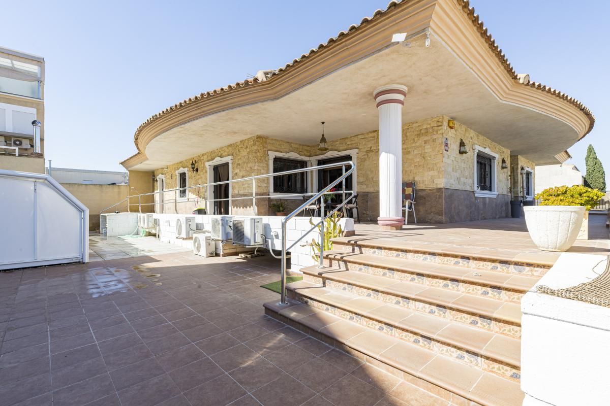 Vista exterior de Casa o chalet en venta en Alguazas con Aire acondicionado, Calefacción y Jardín privado