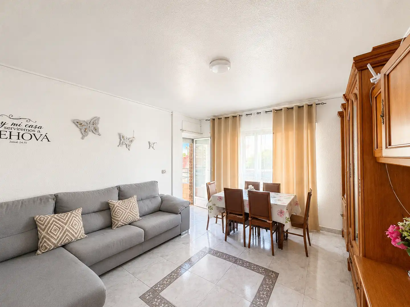 Sala de estar de Piso en venta en Guardamar del Segura con Terraza y Amueblado