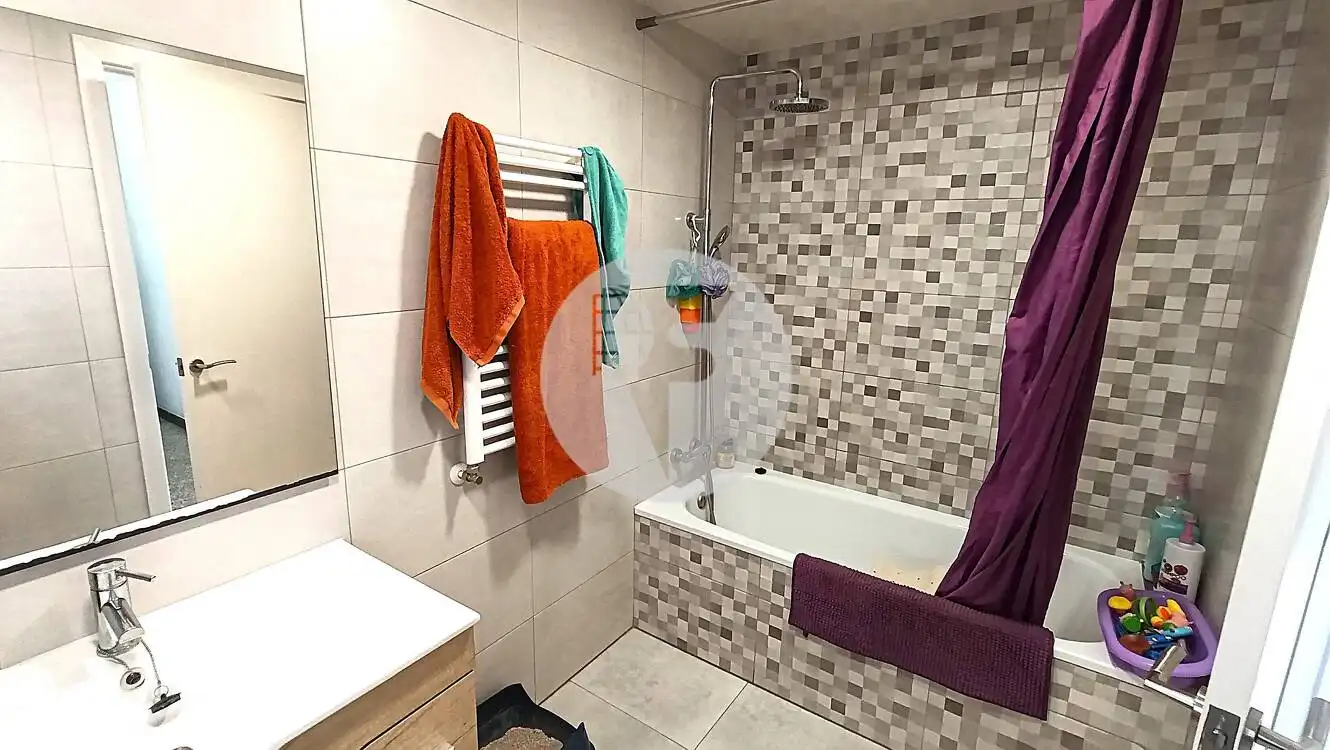 Baño de Ático en venta en Terrassa con Aire acondicionado, Calefacción y Terraza