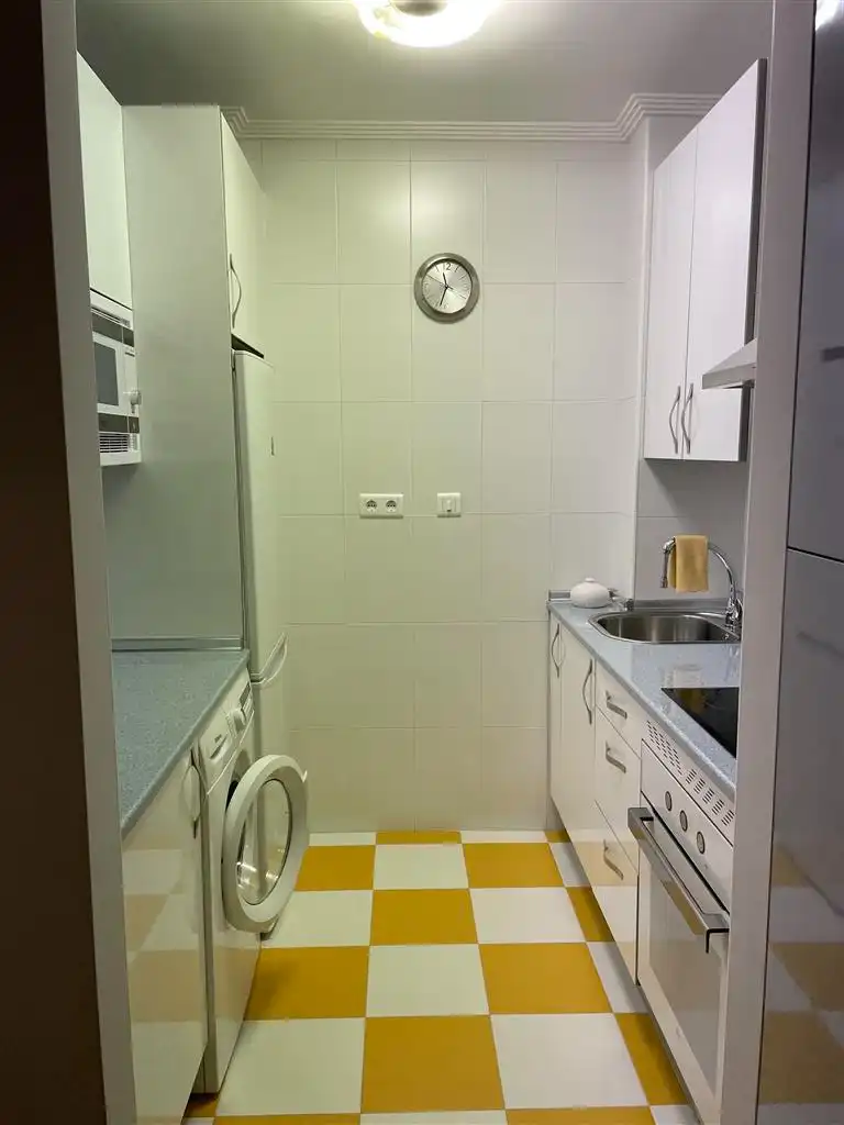 Küche von Wohnung zum Verkauf in San Vicente de la Barquera mit Heizung, Abstellraum und Möbliert