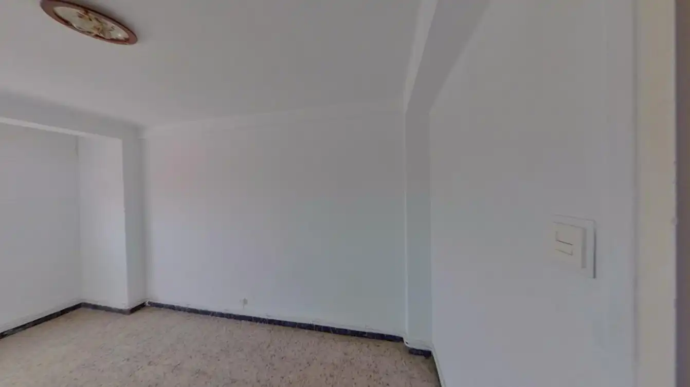 Flat for sale in Zaragoza  with Heating