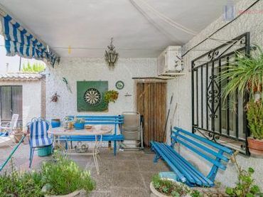 Casa en venda a ANTONIO MACHADO 15