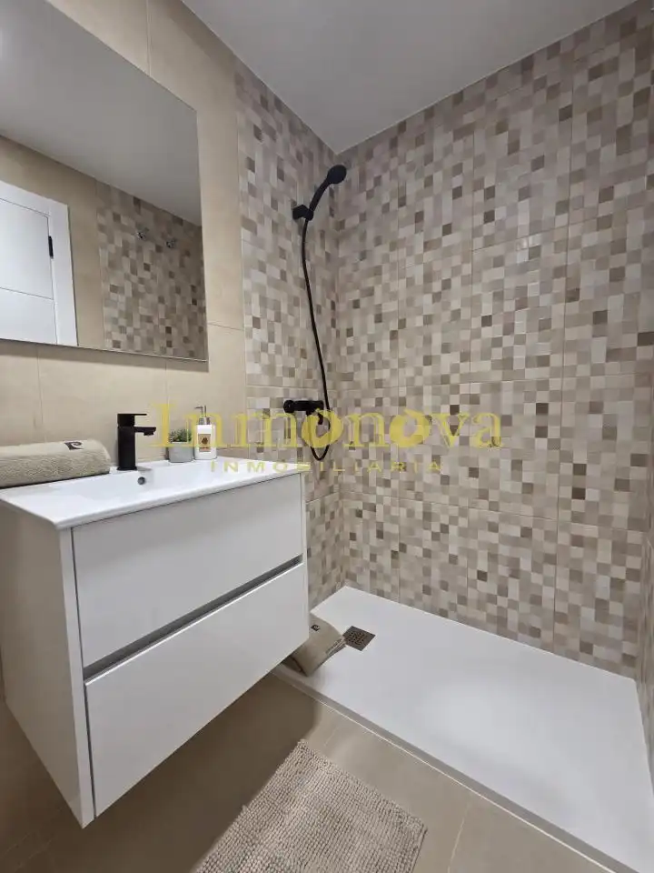 Flat for sale in RUA FRANCISCO LORENZO MARIÑO, 50, Aguiño