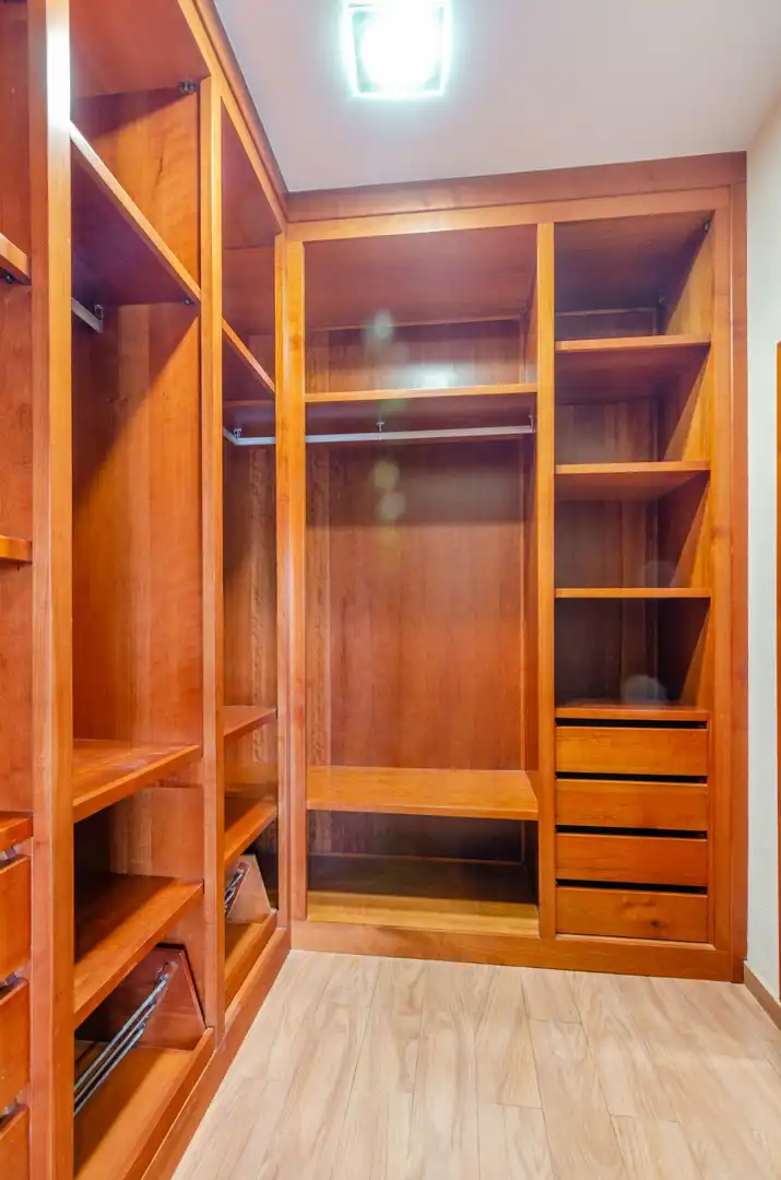 Habitación de Casa o chalet en venta en Santo Adriano con Calefacción, Piscina y Alarma