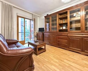 Living room of Flat to rent in  Madrid Capital  with Heating, Furnished and Balcony