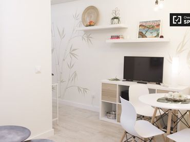 Appartamento in affitto a Centro
