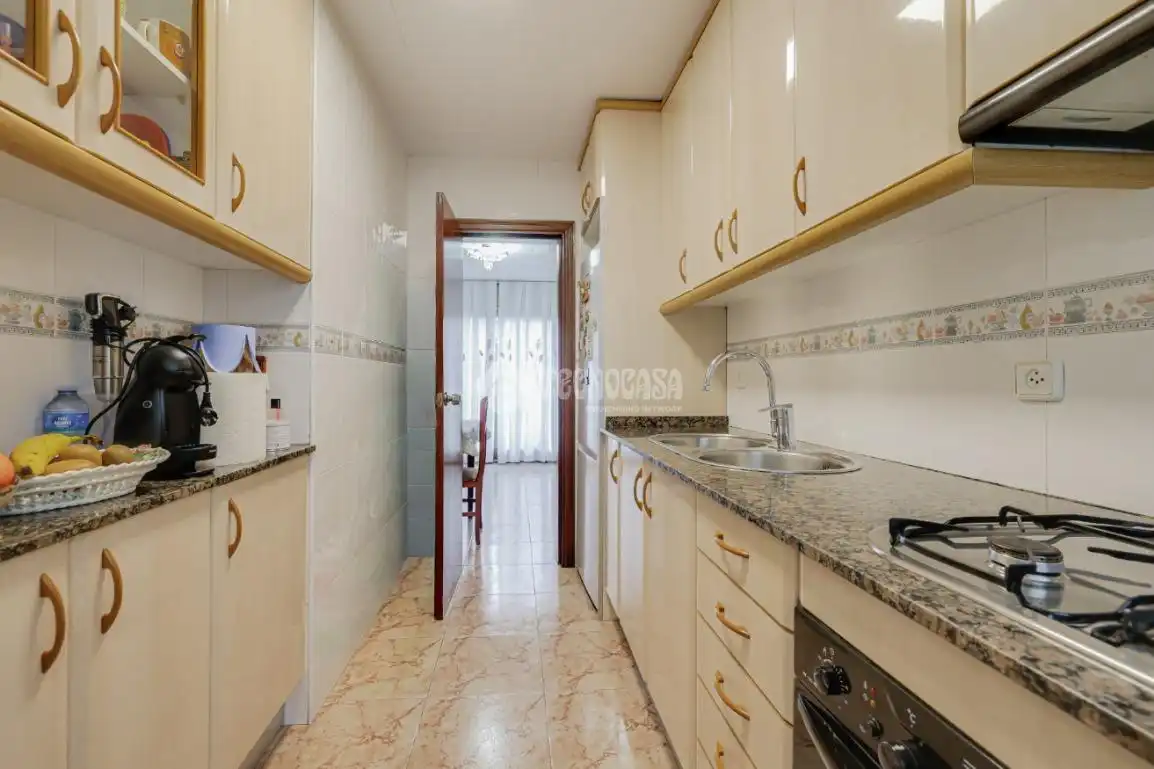 Wohnung mit Terrasse zum Verkauf in Salut - Lloreda, imagen 7