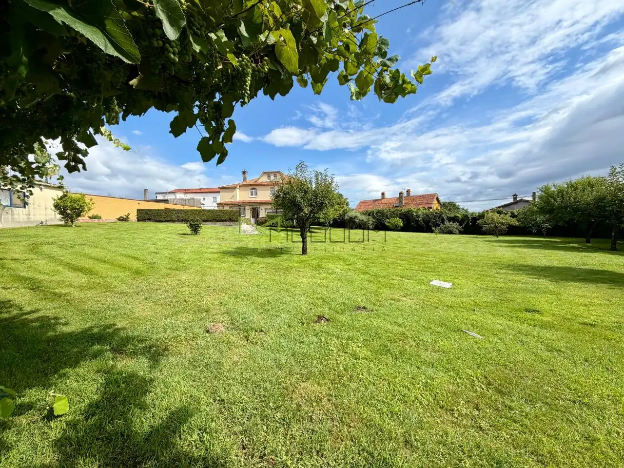 Casa o xalet en venda en Teo amb Calefacció, Jardí privat i Terrassa