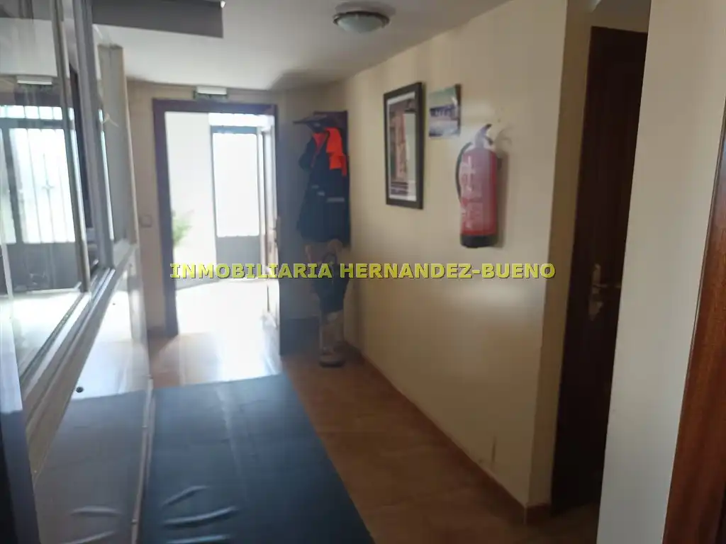 Büro zur Miete in Salamanca mit Klimaanlage, Heizung und Möbliert