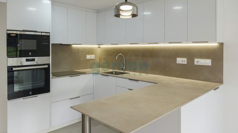Foto 2 de Piso en venta en Carrer del Castell de Solterra, 16, Montilivi, Girona Capital