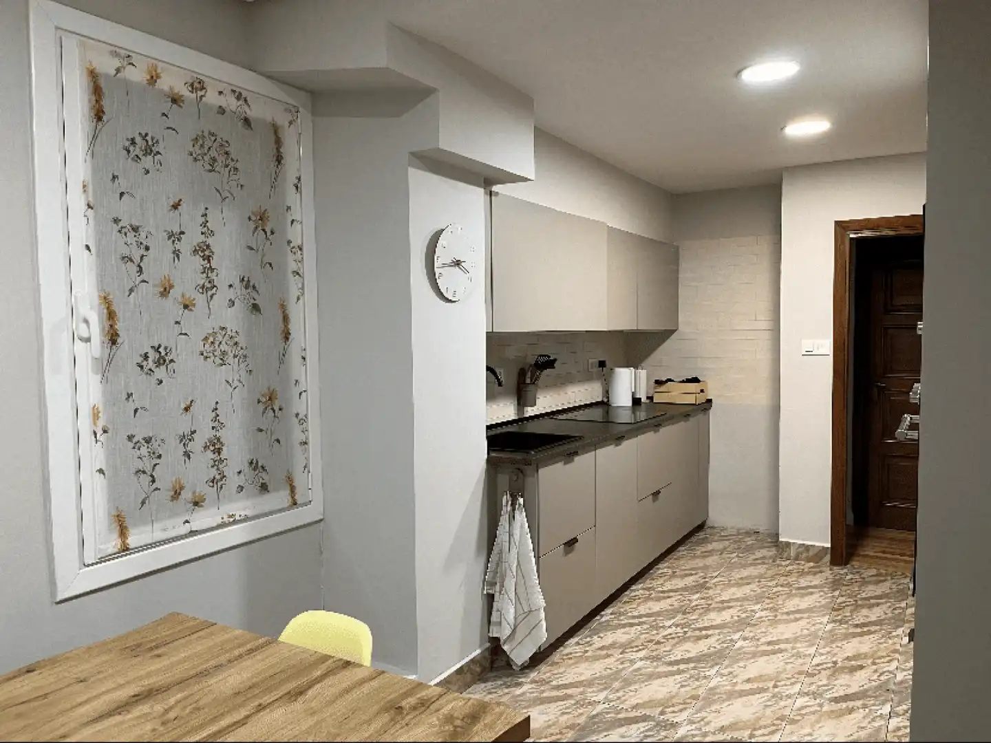 Kitchen of Flat for rent in Donostia - San Sebastián   with Furnished and Washing machine