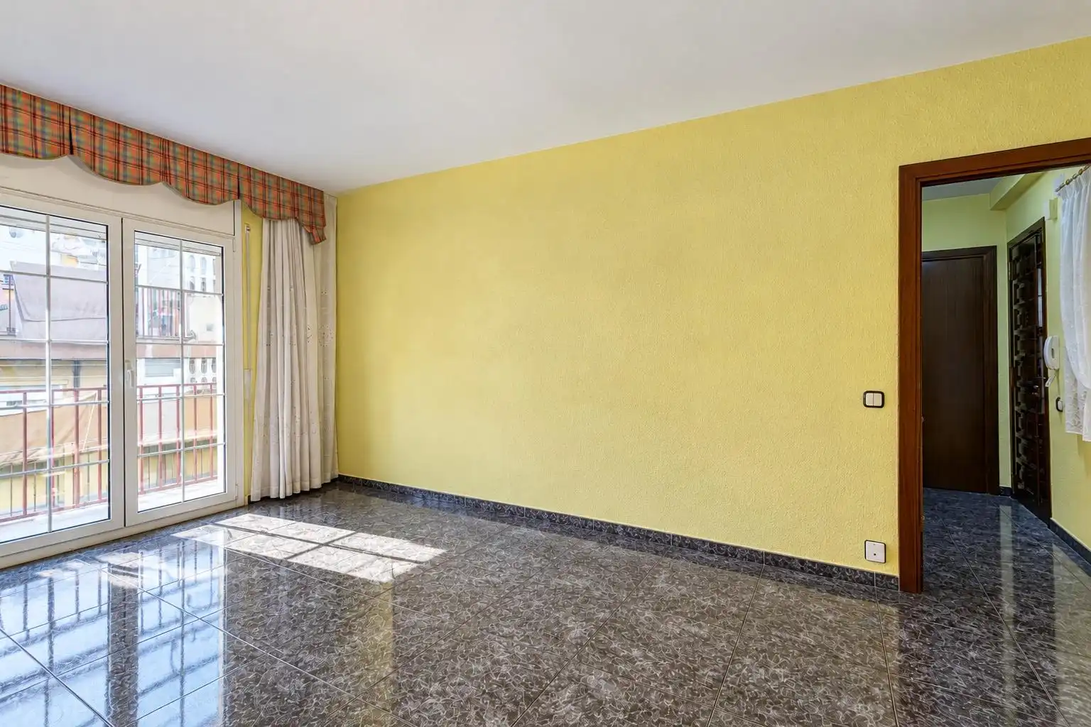 Sala de estar de Piso en venta en Vilanova del Camí con Calefacción, Trastero y Balcón