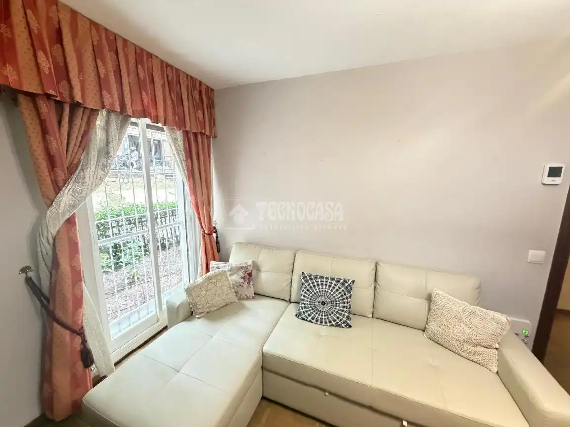 Bedroom of Flat for sale in Madrid  with Heating