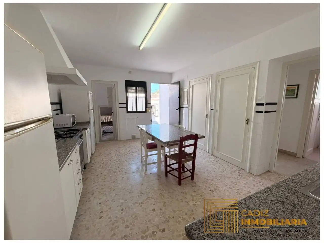 Cuina de Casa o xalet en venda en Chipiona amb Terrassa