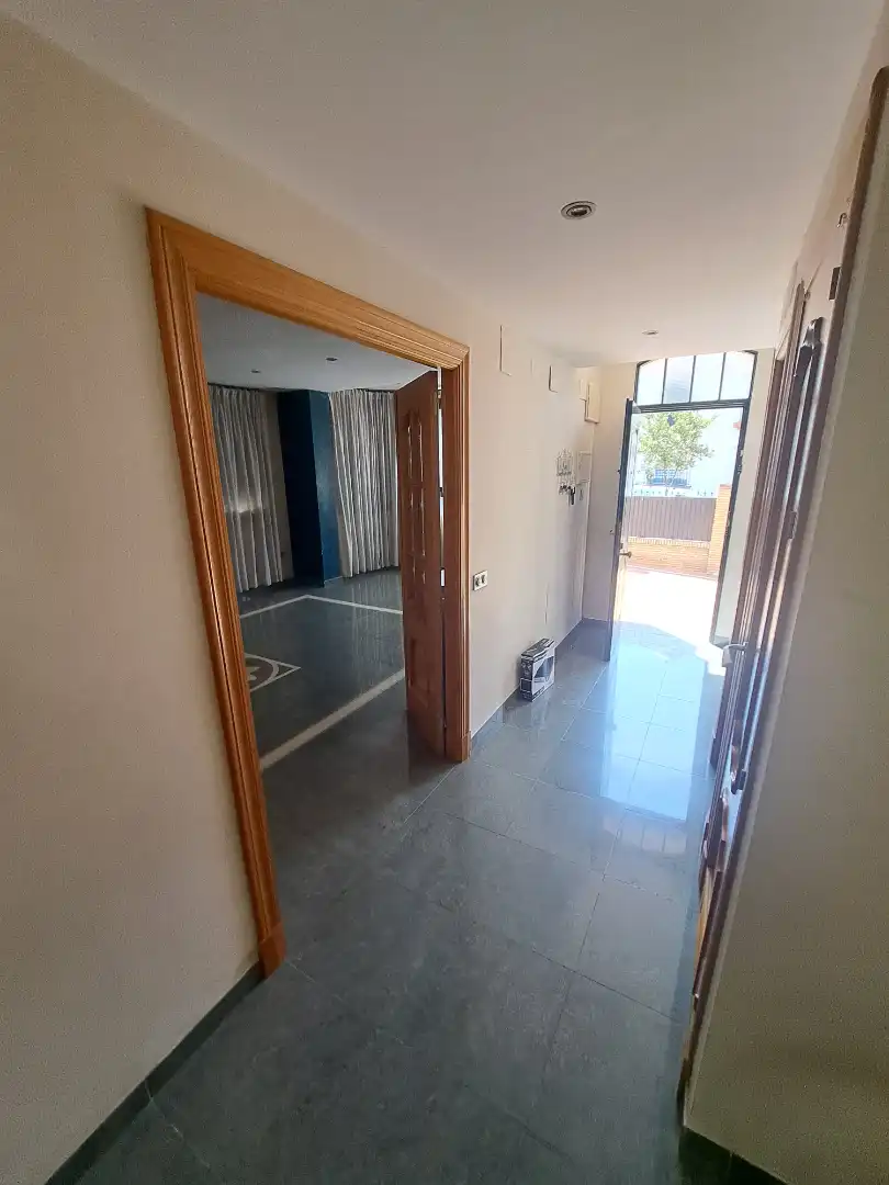 Casa o xalet en venda en Dos Hermanas amb Aire condicionat, Terrassa i Forn