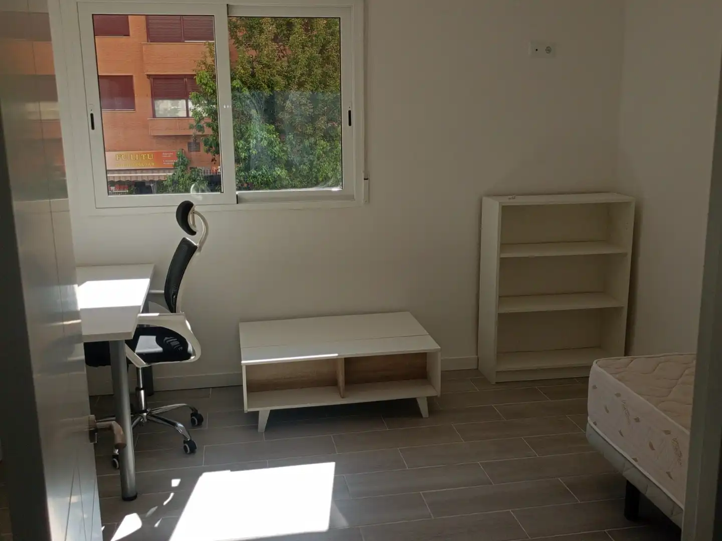 Wohnung zur Miete in Albors
