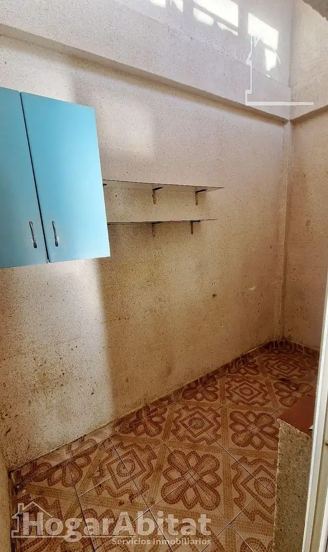 Piso en venta en Calle Águilas, Zona Carrefour - Urbanizaciones