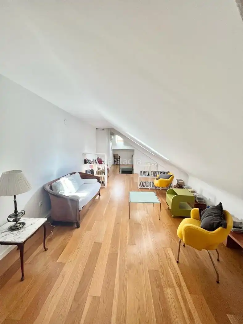 Loft amb ascensor de lloguer a Carrer d'Andrés Mancebo 38, imagen 2