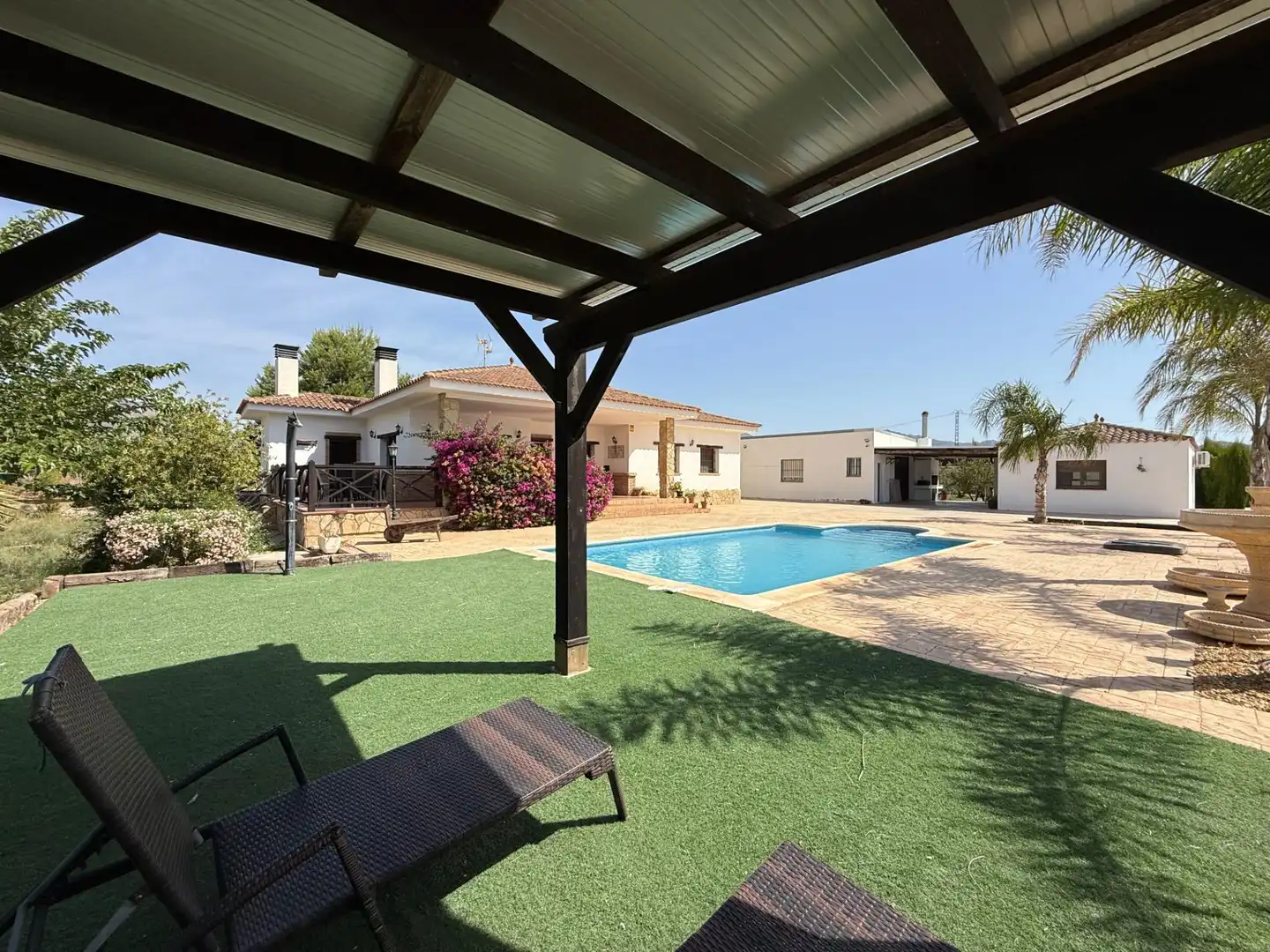 Vista exterior de Casa o chalet en venta en Agost con Terraza y Piscina