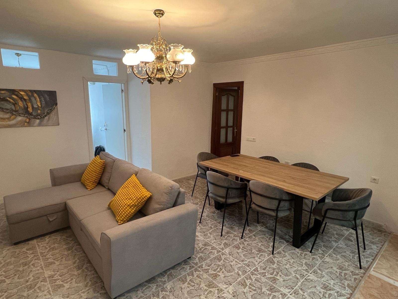 Dining room of Apartment to share in Málaga Capital  with Air Conditioner and Terrace