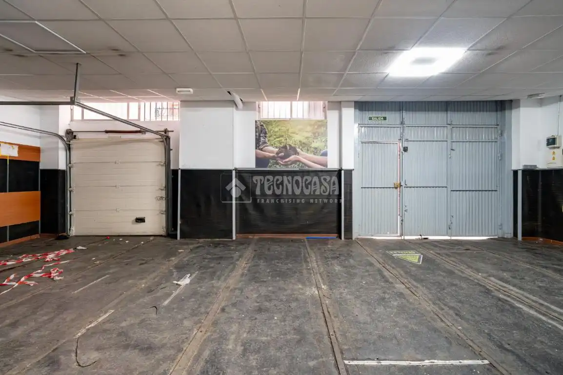 Local comercial en venda a Centro, imagen 18