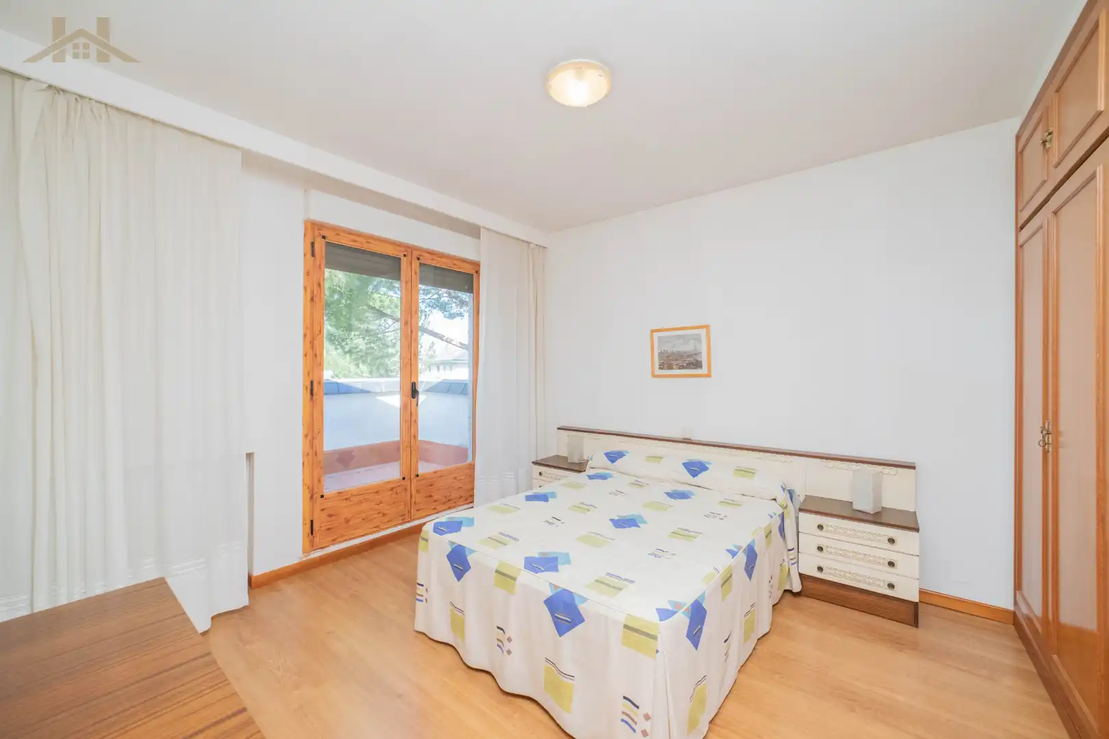 Habitación de Casa o chalet en venta en Villaviciosa de Odón con Aire acondicionado, Calefacción y Jardín privado